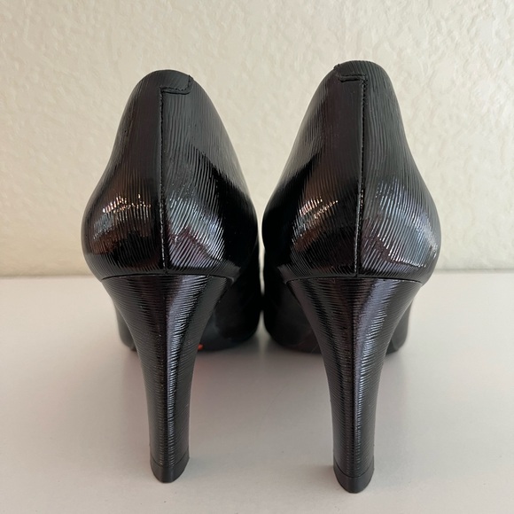 Rockport Total Motion Sheehan Black Patent Leather Pump 8.5 M NWOT - Picture 4 of 7